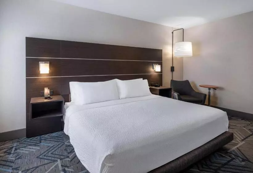 ホテル Holiday Inn Express Corydon, An Ihg