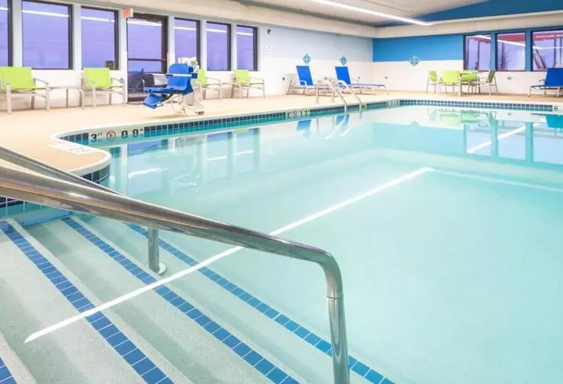 ホテル Holiday Inn Express Rochelle, An Ihg