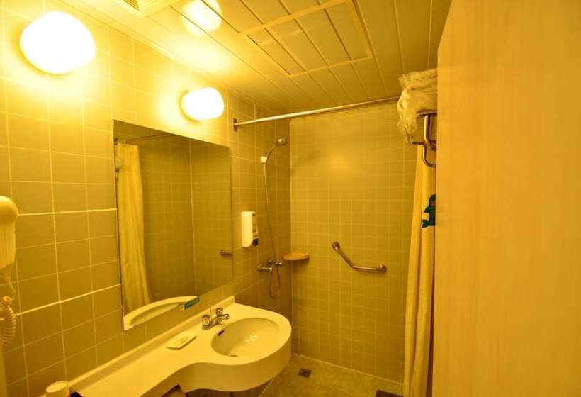 Magnotel Hotel Chengdu Taikoo Li Dongfeng Bridge A