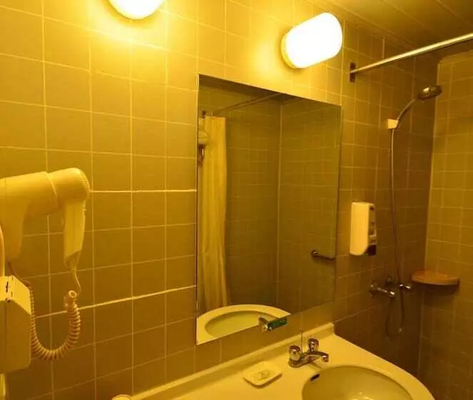 Magnotel Hotel Chengdu Taikoo Li Dongfeng Bridge A