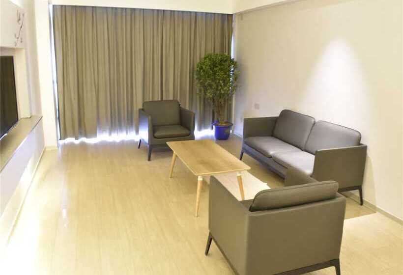 Magnotel Hotel Chengdu Taikoo Li Dongfeng Bridge A