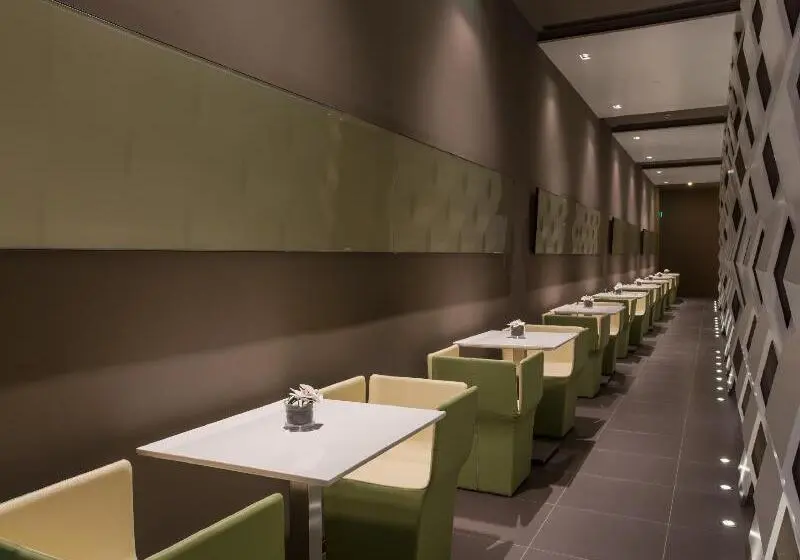هتل Jinjiang Inn Select Shanghai Pudong Airport