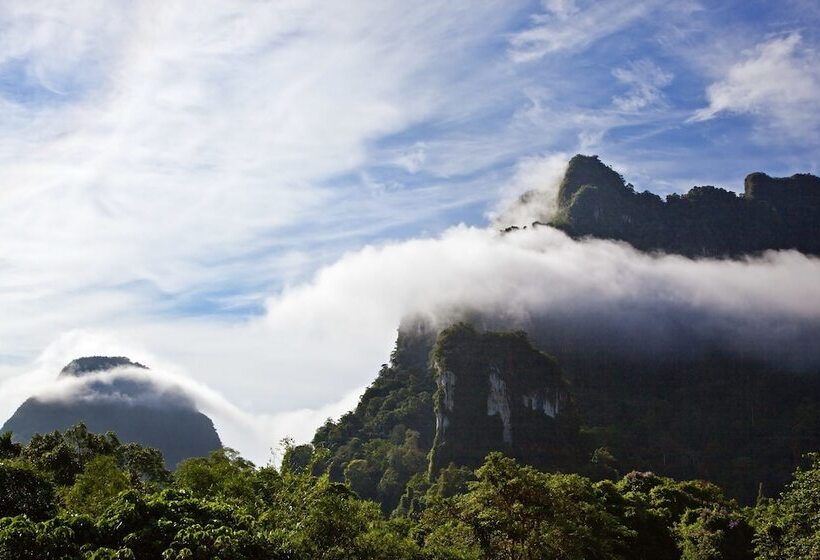 Отель Khao Sok Riverside Cottages