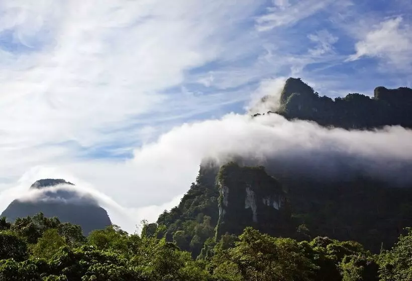 호텔 Khao Sok Riverside Cottages