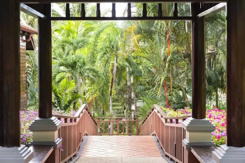 Hotel Khaolak Bayfront Resort