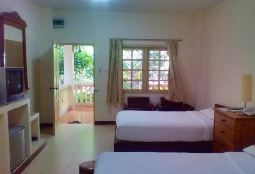 호텔 Momchailai River Retreat