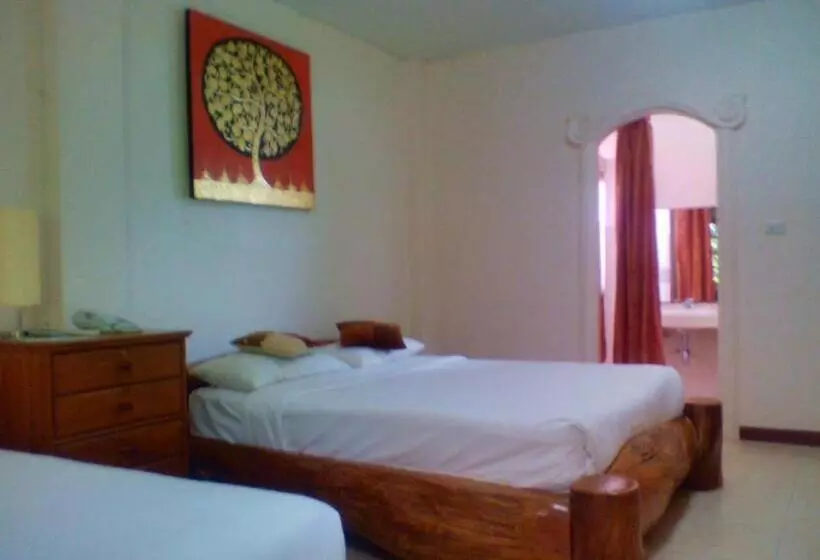 호텔 Momchailai River Retreat