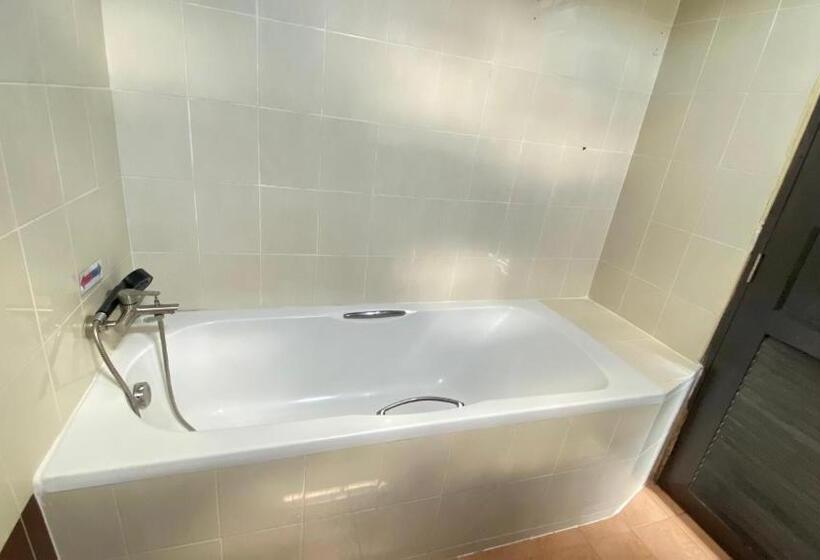 Hotel Sm Patong Resort