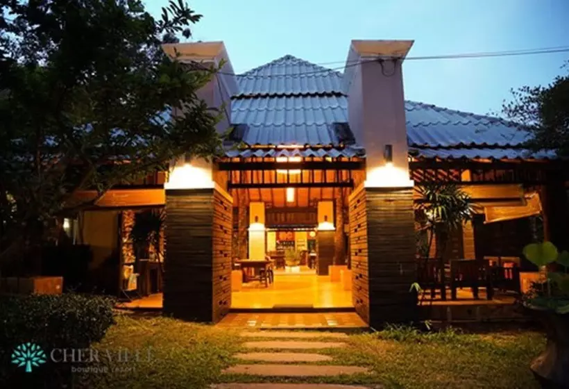 Hotelli Cher Ville Boutique Resort