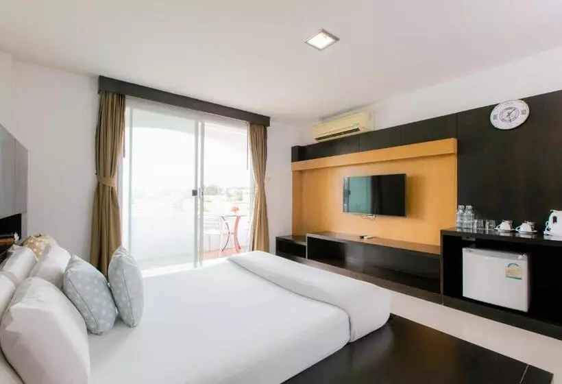 Отель The Mercy