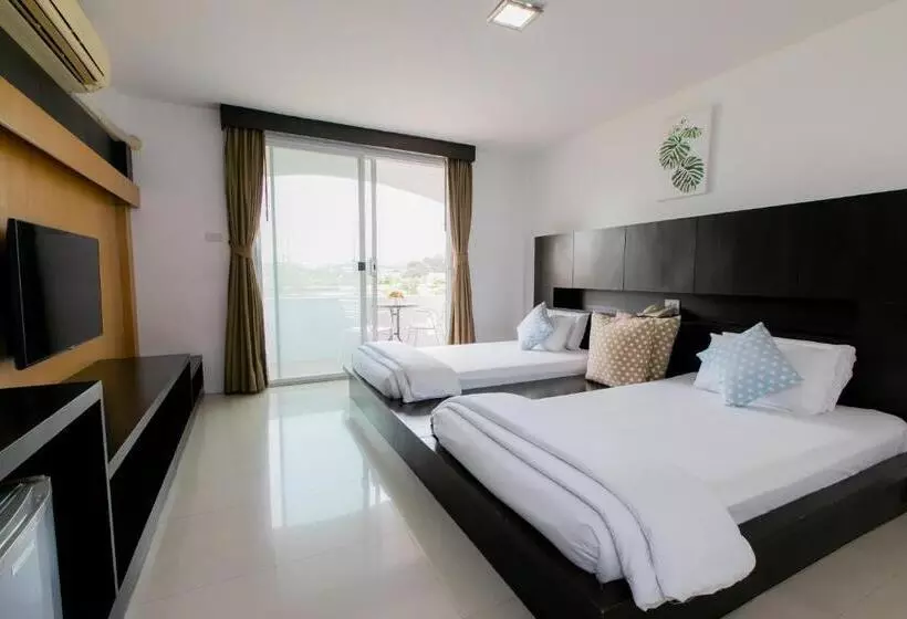 Отель The Mercy