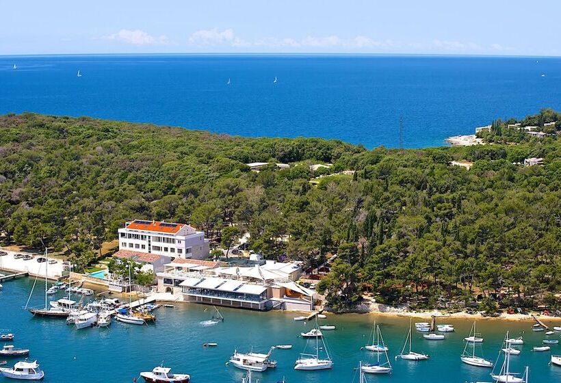 Ribarska Koliba Resort