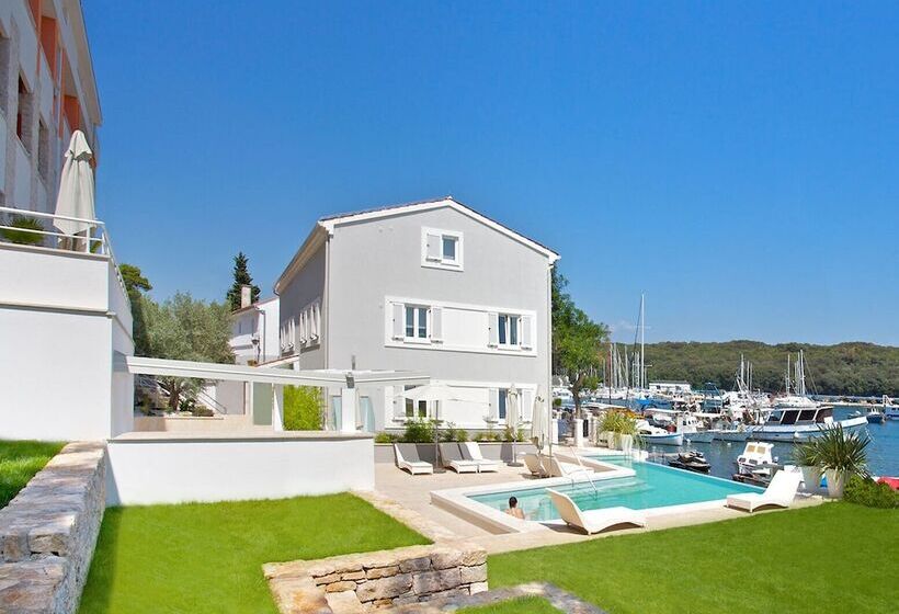 Ribarska Koliba Resort