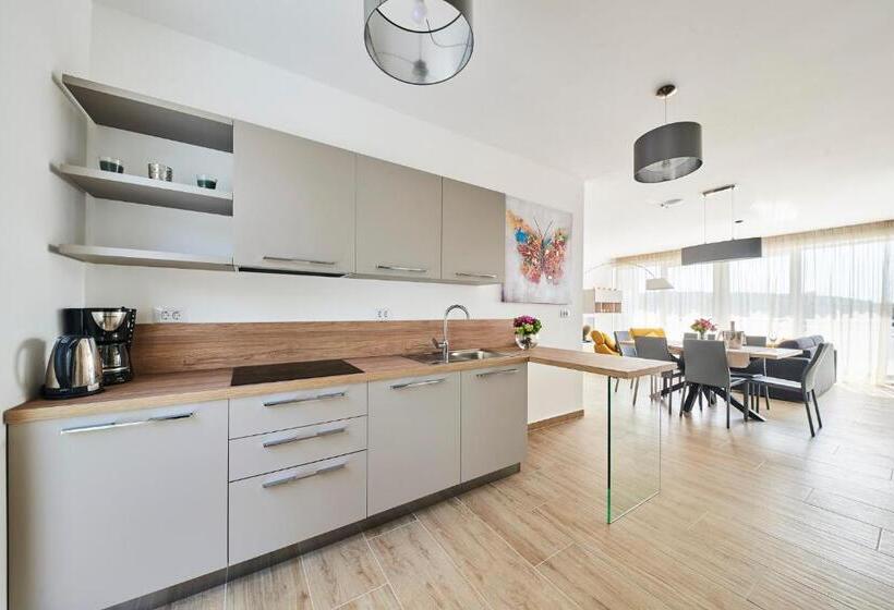 Ribarska Koliba Resort