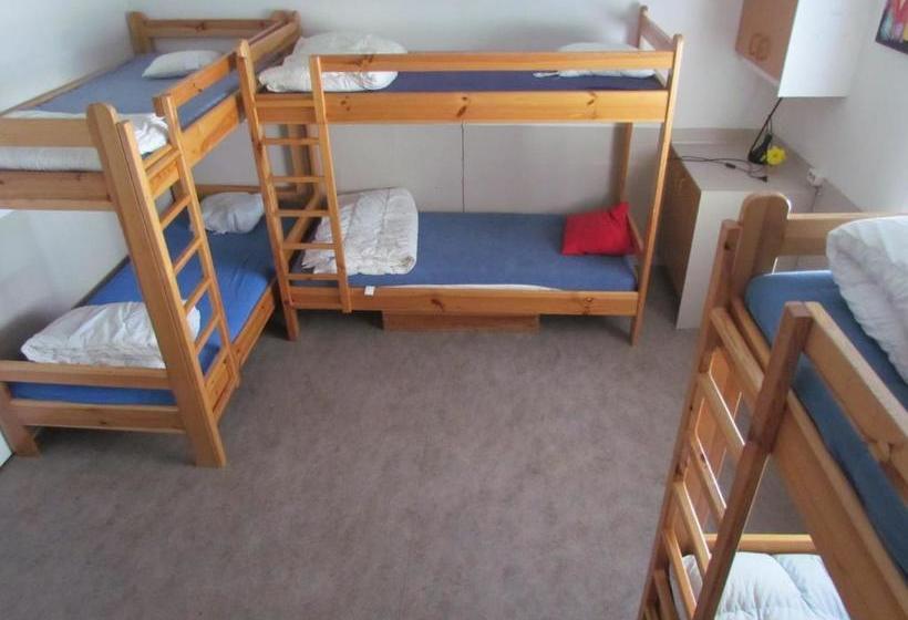 هاستل Fit Guesthouse Keflavik Airport