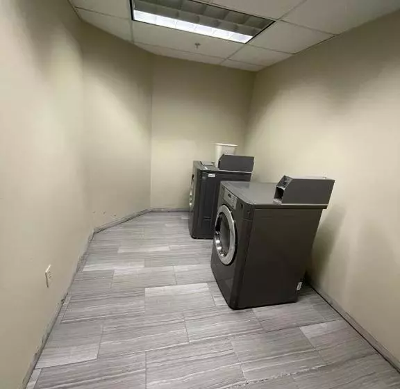 Holiday Inn Express Hotel And Suites Ada, An Ihg