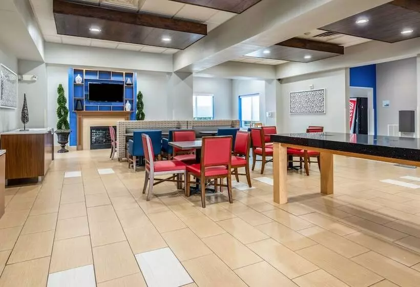 Holiday Inn Express Hotel And Suites Statesville By Ihg