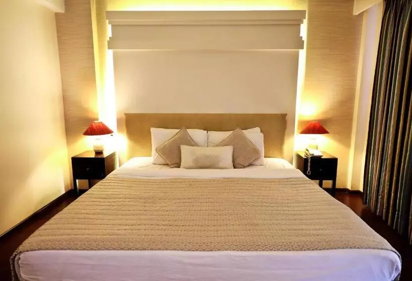 Hotel Blue Ocean The Fern Resort & Spa Ganpatipule