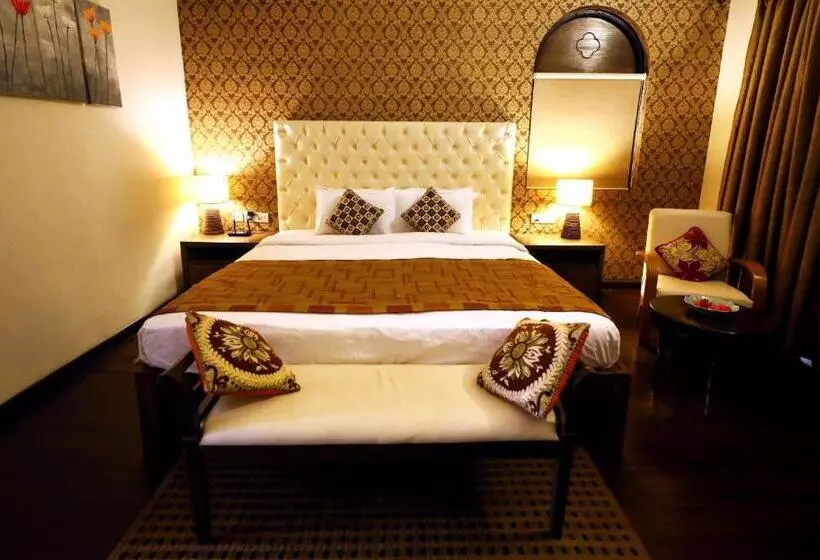 Hotel Blue Ocean The Fern Resort & Spa Ganpatipule