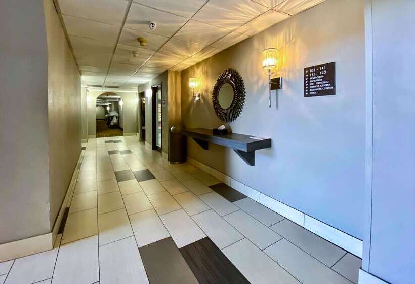 Otel Comfort Inn Owasso – Tulsa