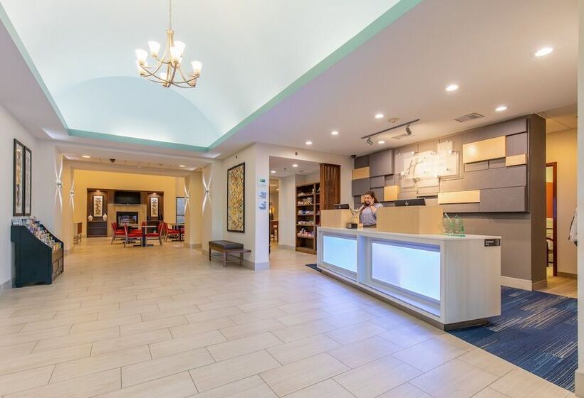 Отель Holiday Inn Express Johnson City, An Ihg