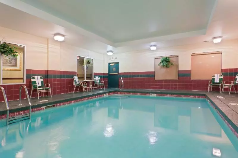 호텔 Holiday Inn Express Lordstown Newton Falls/warren, An Ihg