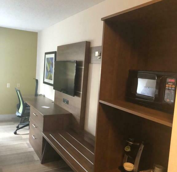 ホテル Holiday Inn Express Mt. Vernon, An Ihg