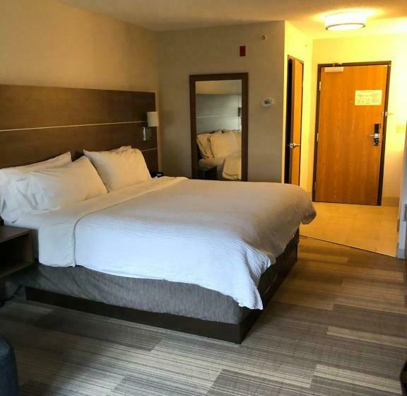 ホテル Holiday Inn Express Mt. Vernon, An Ihg