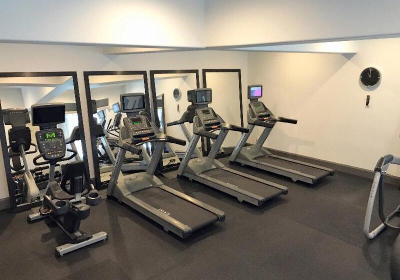 هتل Holiday Inn Longview North, An Ihg