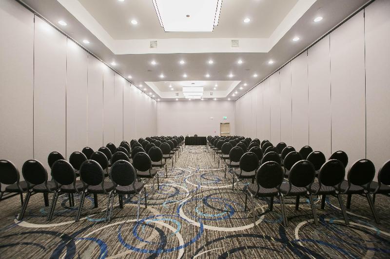 هتل Holiday Inn Longview North, An Ihg