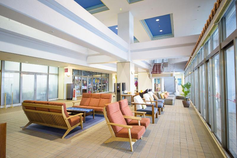 酒店 Kanehide Onna Marine View Palace