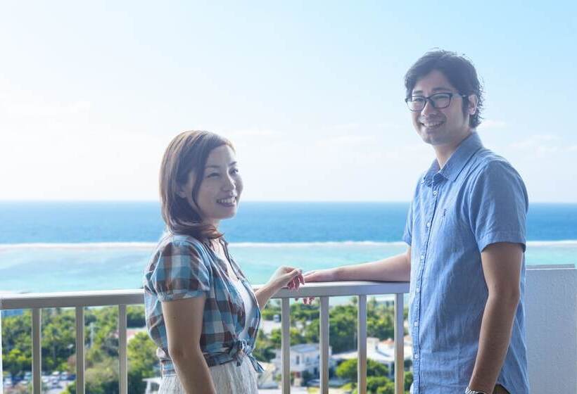 酒店 Kanehide Onna Marine View Palace