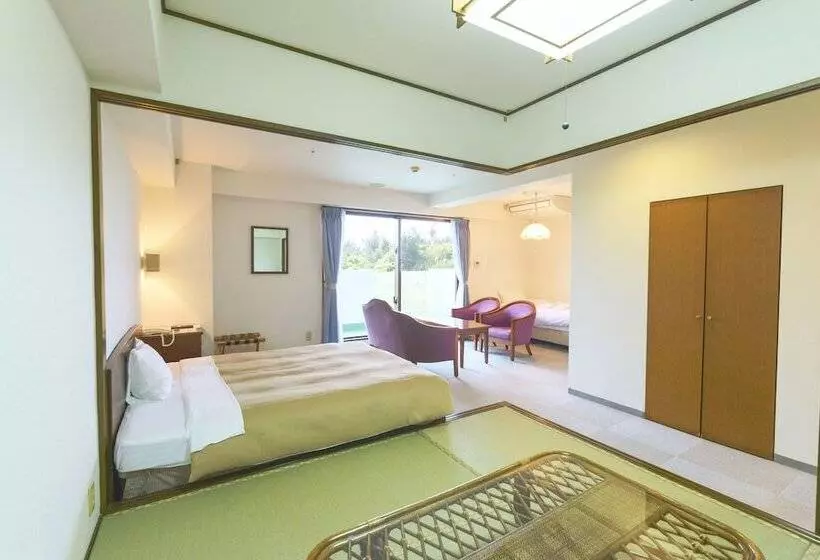 Отель Kanehide Onna Marine View Palace