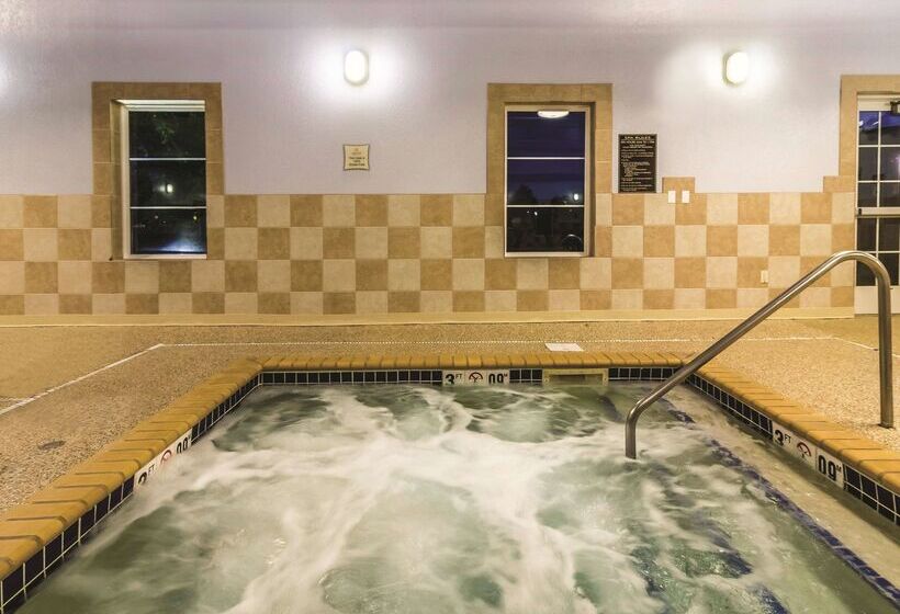 فندق La Quinta By Wyndham Fargo Medical Center