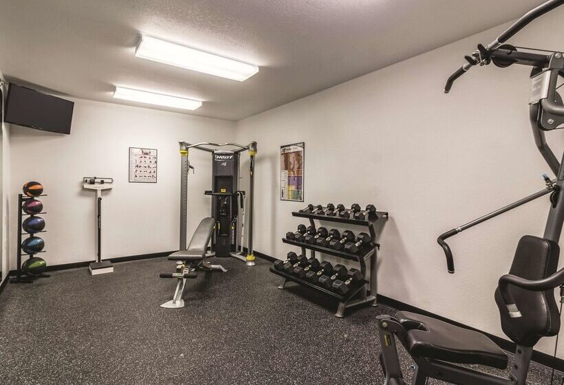 فندق La Quinta By Wyndham Fargo Medical Center