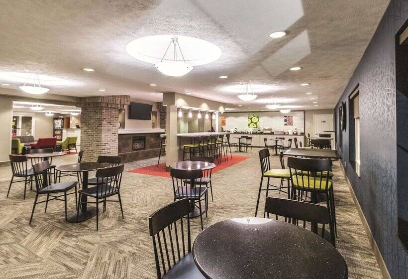 فندق La Quinta By Wyndham Fargo Medical Center