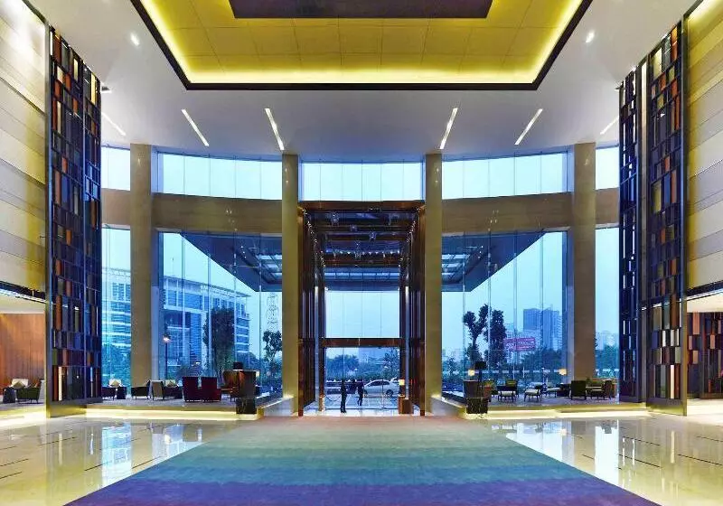 هتل Pullman Dongguan Changan