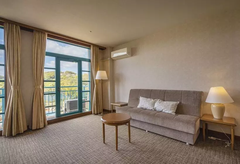 Отель Ooedo Onsen Monogatari Premium Saikaibashi