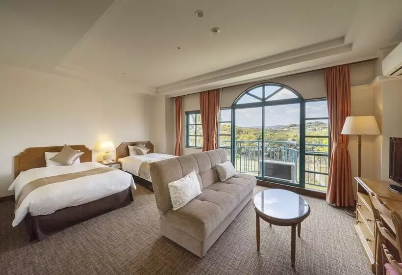 Отель Ooedo Onsen Monogatari Premium Saikaibashi