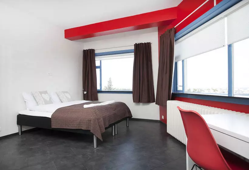 هتل Thor Guesthouse  Skolavordustigur