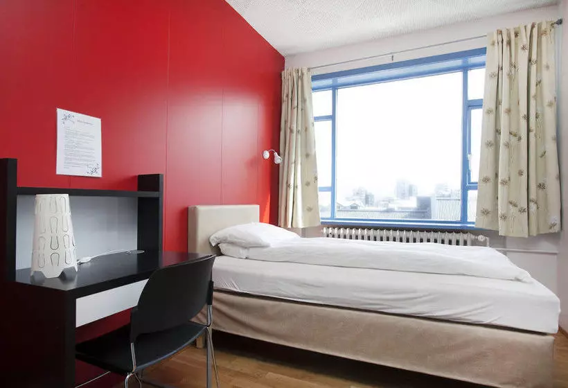 هتل Thor Guesthouse  Skolavordustigur