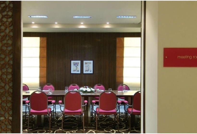 هتل Vivanta Vijayawada M G Road