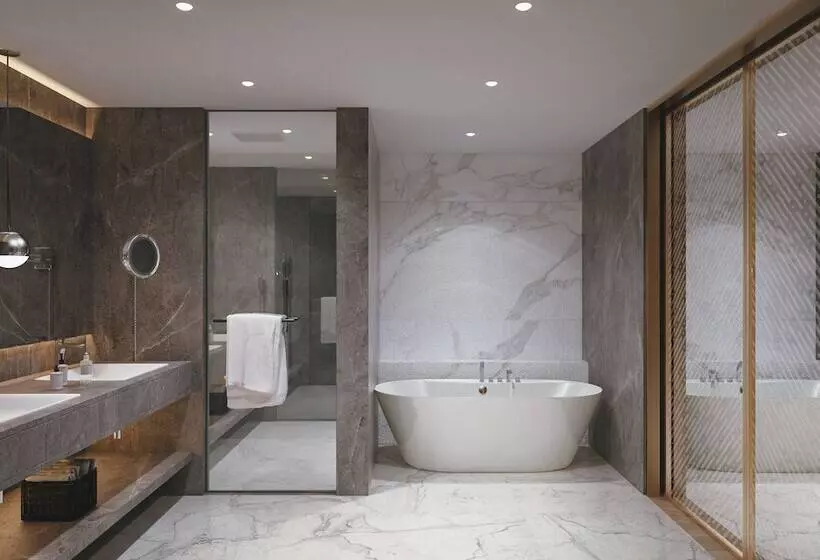 Hotel Vivanta Vijayawada M G Road