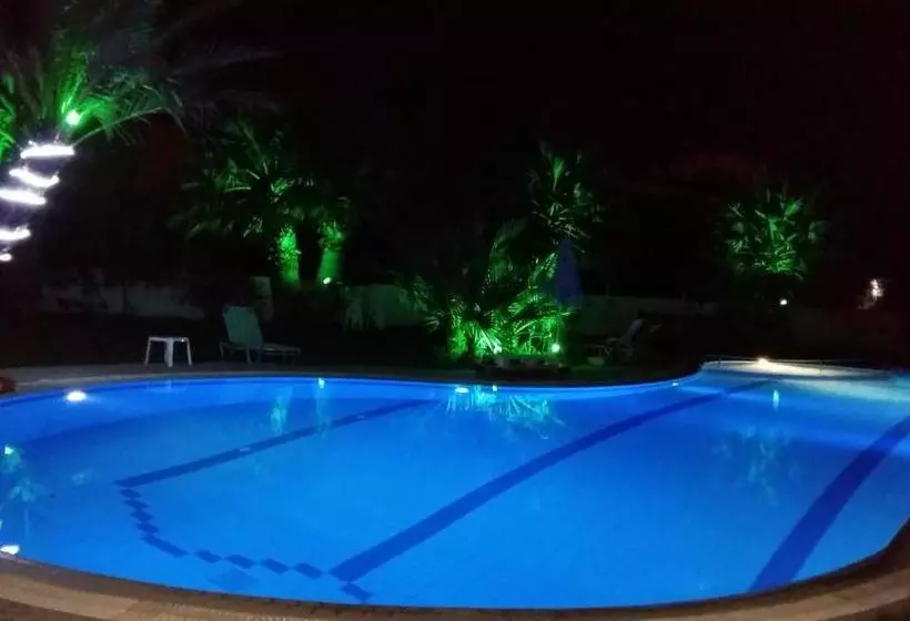 בית מלון כפרי Argo