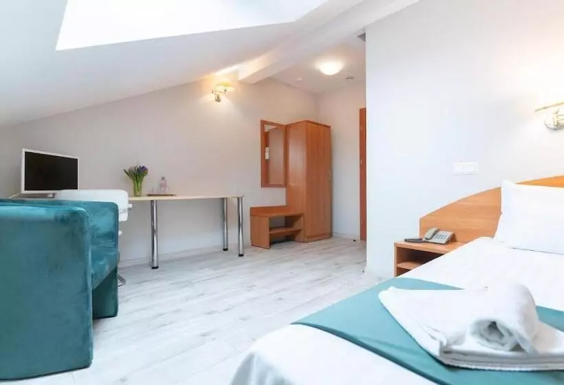 Aribė Hotel Klaipėda, Free Parking