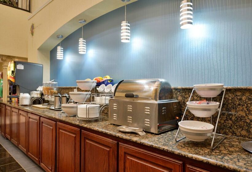 ホテル Best Western Plus Cutting Horse Inn & Suites