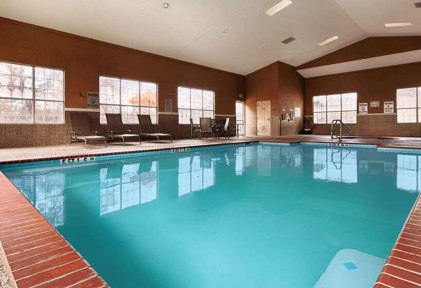 ホテル Best Western Plus Cutting Horse Inn & Suites