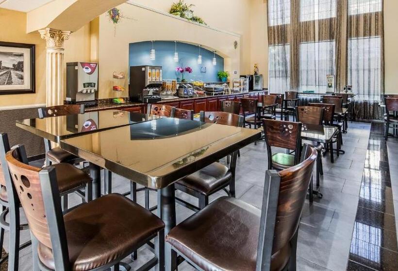 ホテル Best Western Plus Cutting Horse Inn & Suites