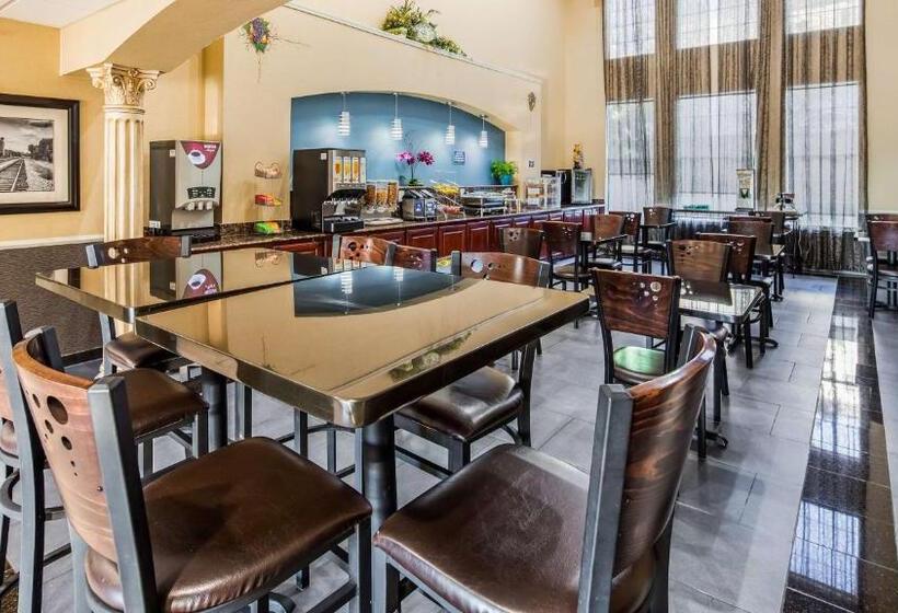 ホテル Best Western Plus Cutting Horse Inn & Suites