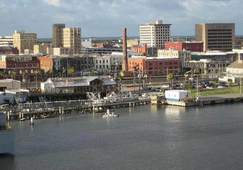 هتل Courtyard By Marriott Houston Kemah